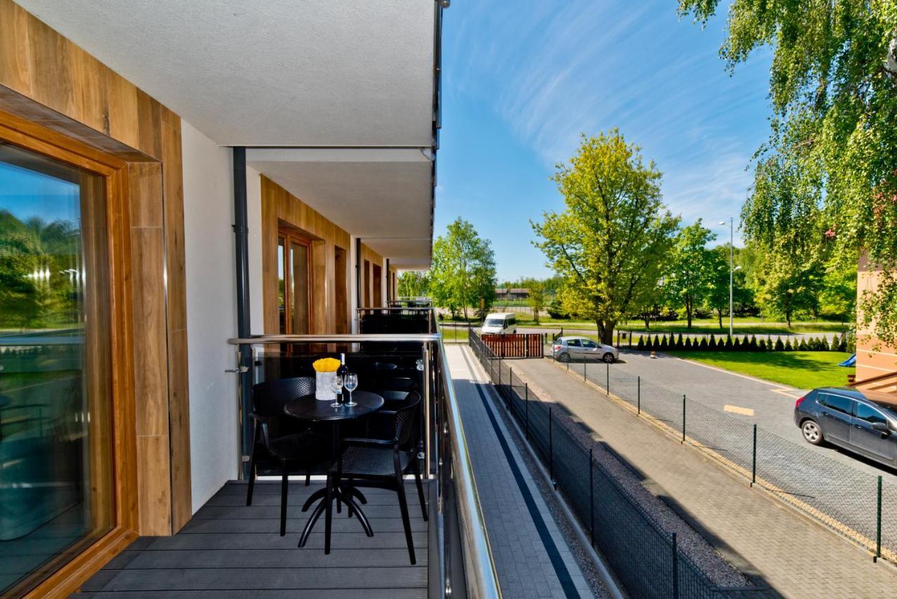 Blueapart Apartland Residence ยาสตาร์เนีย ภายนอก รูปภาพ