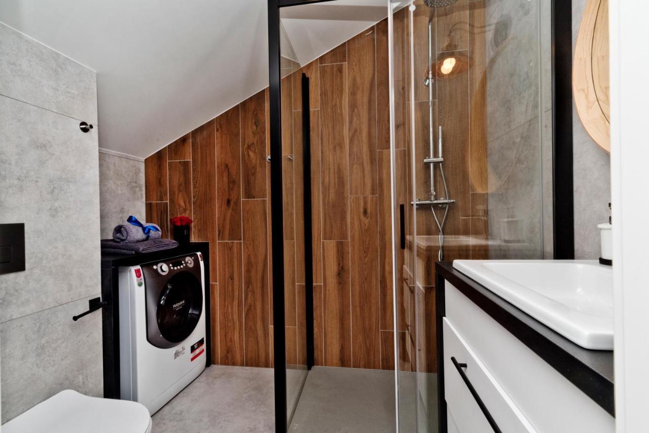 Blueapart Apartland Residence ยาสตาร์เนีย ภายนอก รูปภาพ