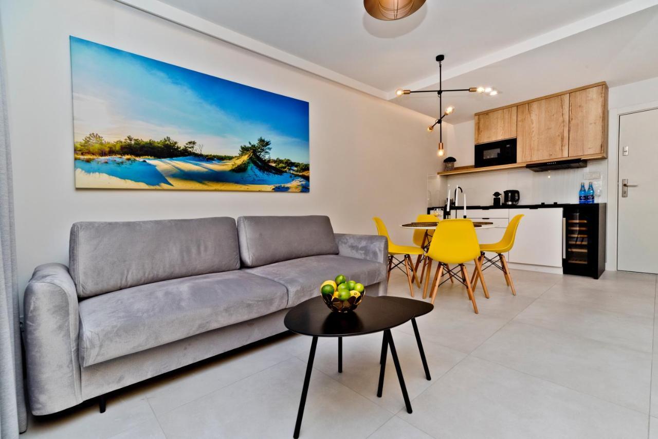 Blueapart Apartland Residence ยาสตาร์เนีย ภายนอก รูปภาพ