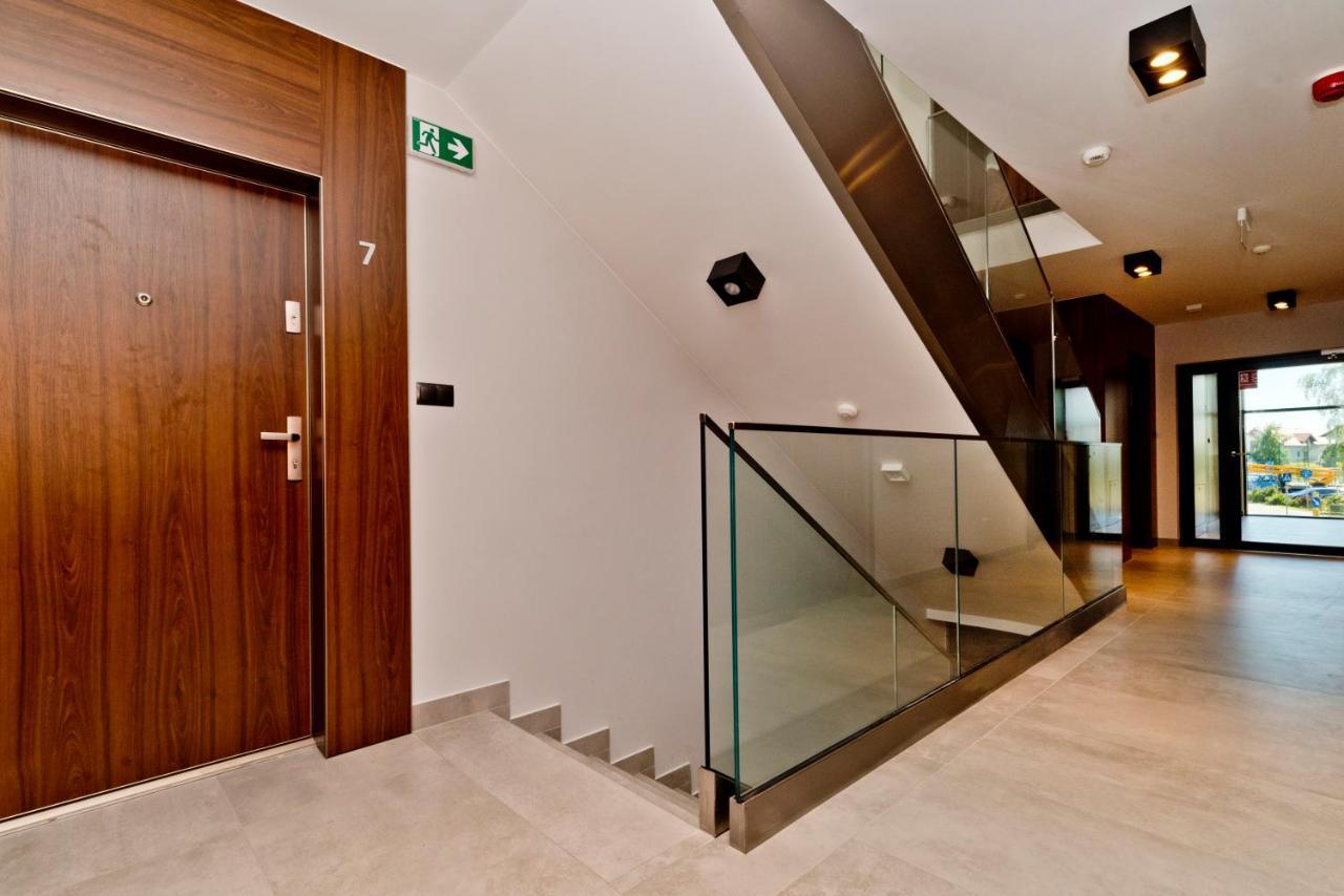 Blueapart Apartland Residence ยาสตาร์เนีย ภายนอก รูปภาพ